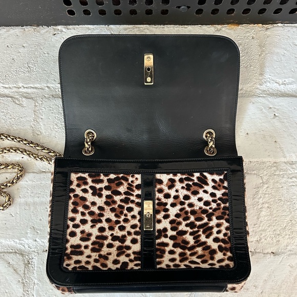 AUTHENTIC CHRISTIAN LOUBOUTIN PURSE - Picture 2 of 9